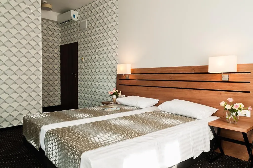 Hotel Wilga Krakov 3*,
